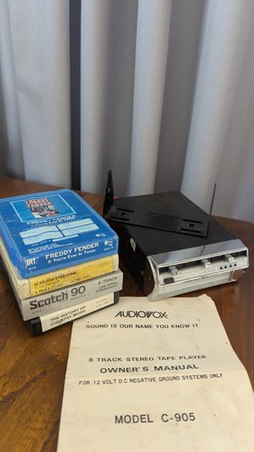 Vintage audiovox 8track - in, car