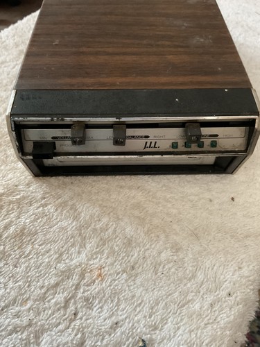 Car 8 track - j.i.l, cassette